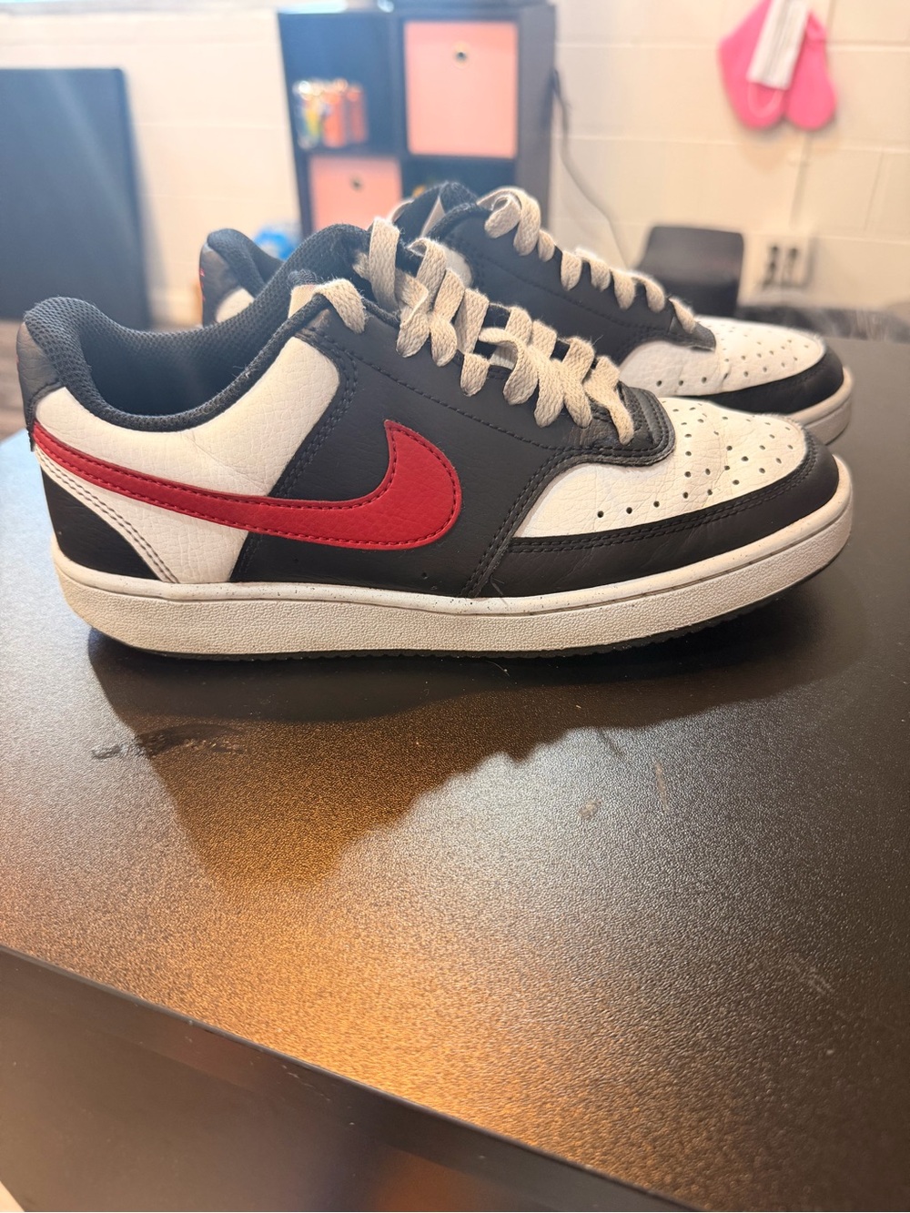 Nike Men’s Low-Top Sneakers - Black / White / Red